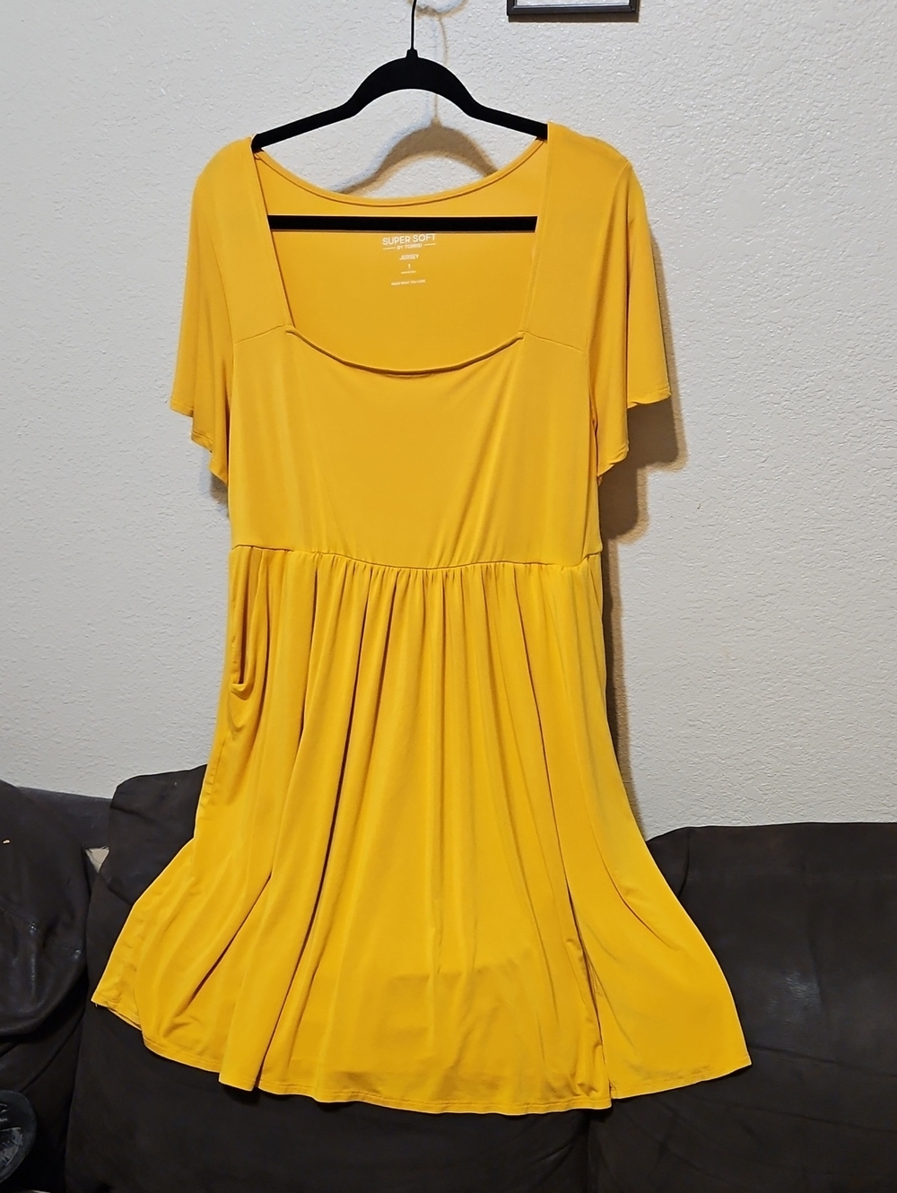 Sunny Scoop-Neck Flutter Sleeve Tunic Dress - Yellow